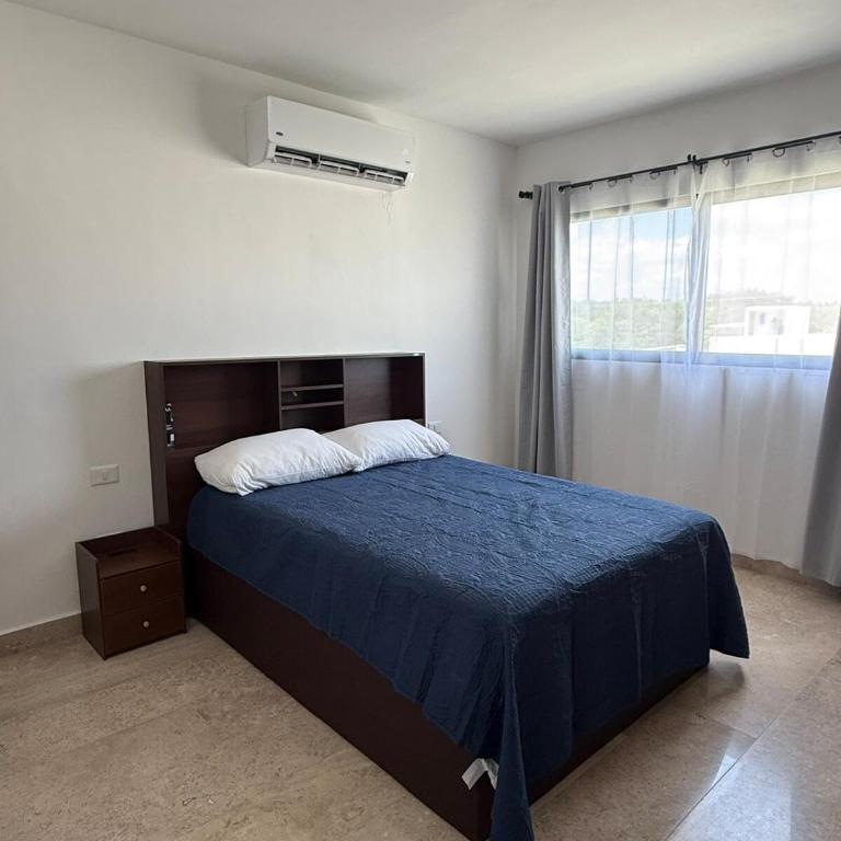 Sunset Balcony Apartment - Two-Bedroom Apartment - 21