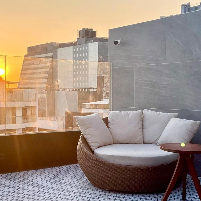 Executive Apartment - King Bed - Workspace & AC - Apartamento de 1 dormitorio - 13