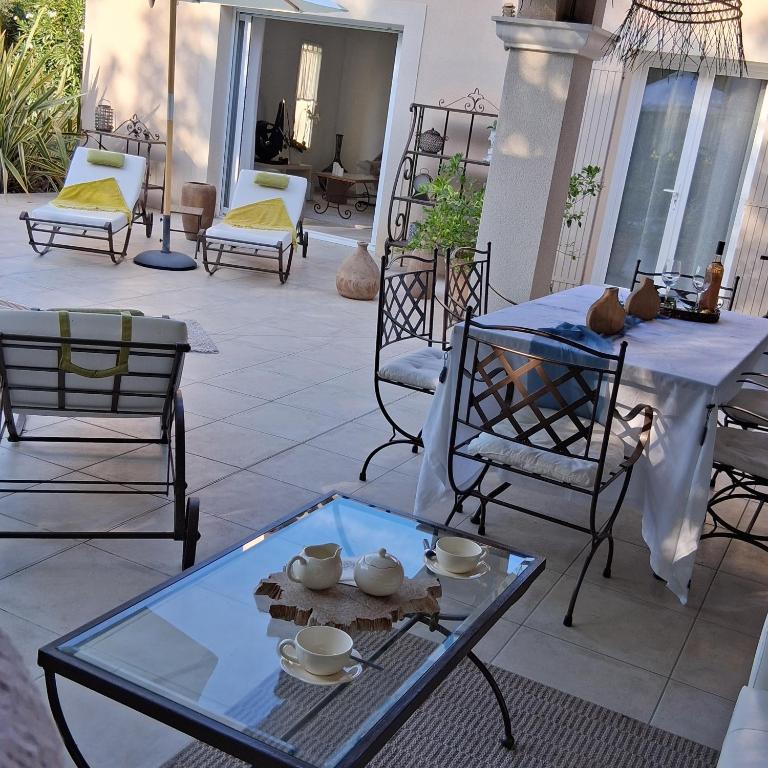 AAD maison de vacances avec piscine - Villa 3 Chambres - 64