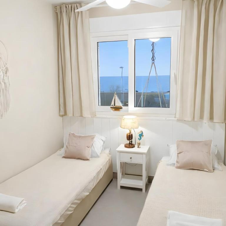 Sophia Sea View Apartment La Manga - Two-Bedroom Deluxe Apartment with Ocean View - 13