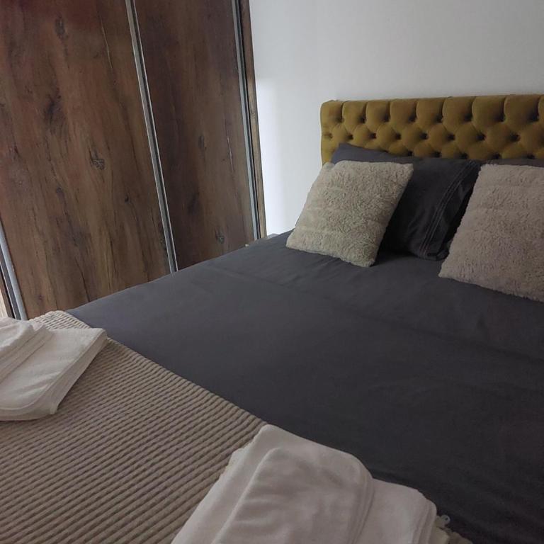 Apartman M - One-Bedroom Apartment - 19