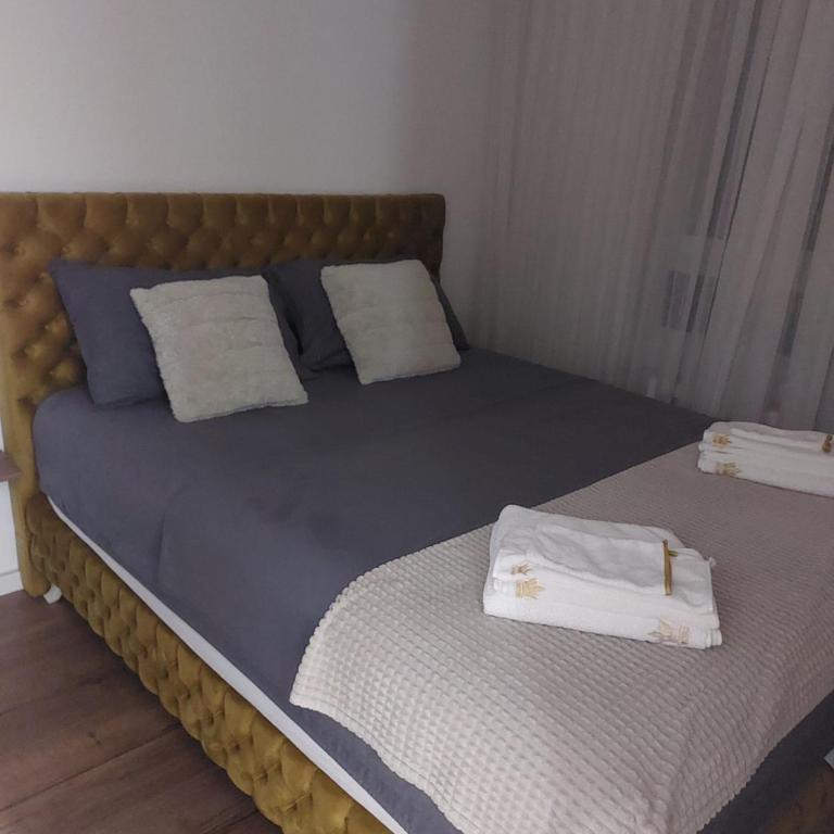 Apartman M - One-Bedroom Apartment - 20