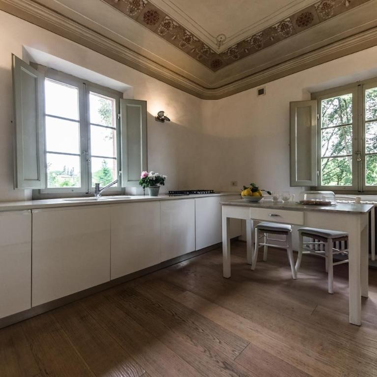 Casa Monastero a Villa Caprera - Casa con 6 Camere da Letto - 86