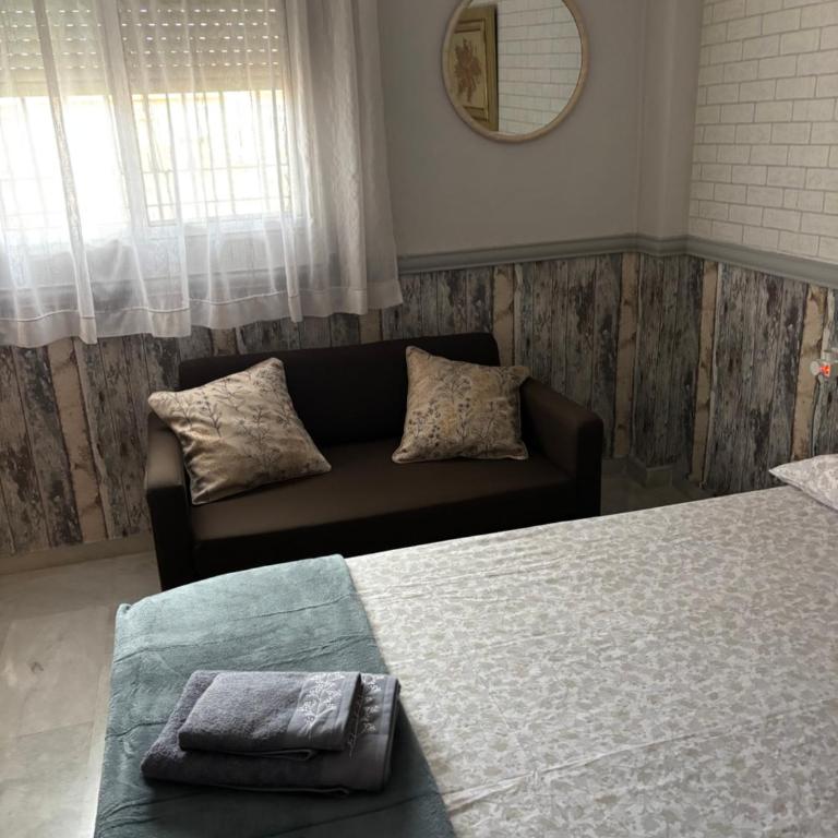 ALOJAMIENTOS Manu - Habitación Deluxe - 2