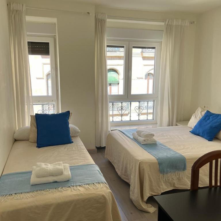CASA TITA PLAZA MAYOR a 1 minuto, 5 baños - Appartamento - 56