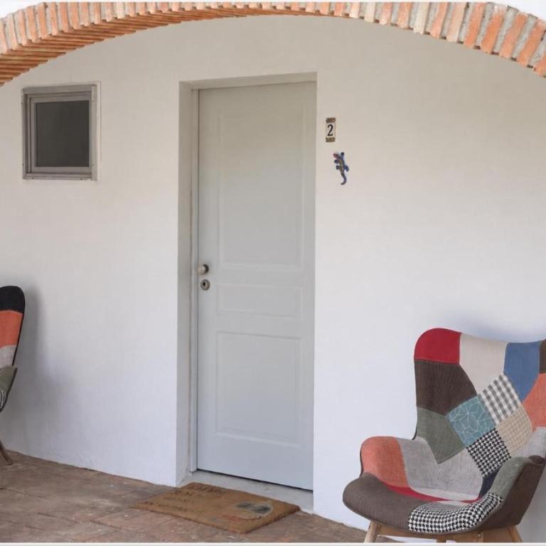 La casa de familia - Estudio con vistas a la piscina - 2