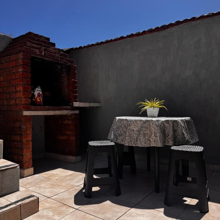 Bambú Los Perales Depto Familiar con Asador, patio, Aire Acondicionado y estacionamiento - Deluxe One-Bedroom Apartment with Garden View - 13