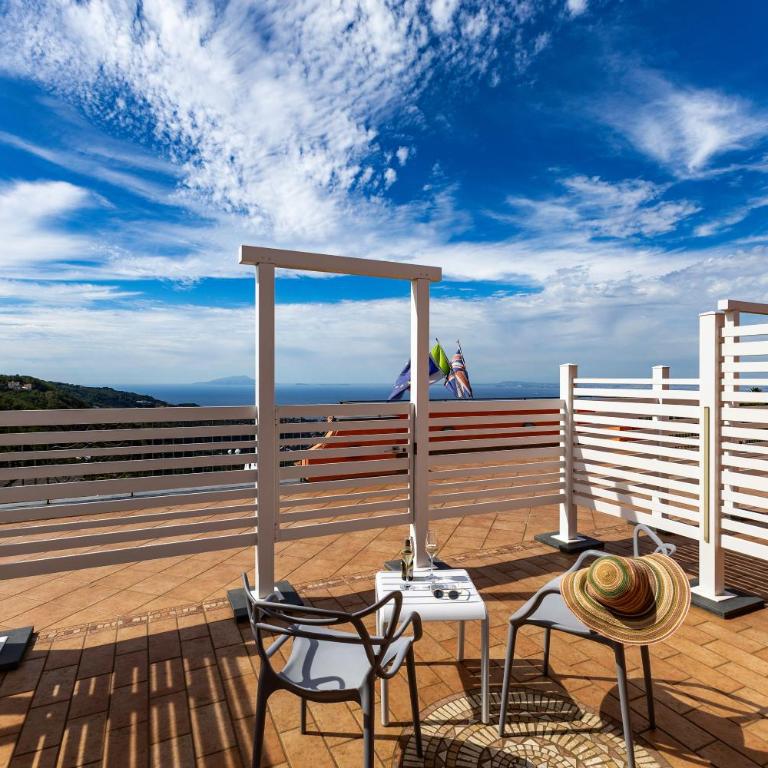 Hotel Prestige - Camera Deluxe Matrimoniale con Vista Mare - 7