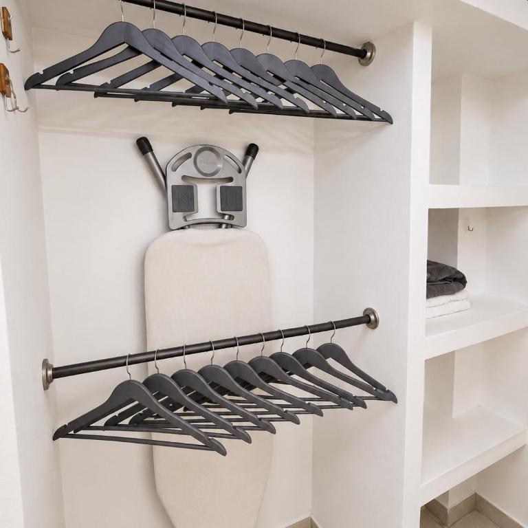 Apartamento con Patio Privado y Asador - Apartamento de 1 dormitorio - 25