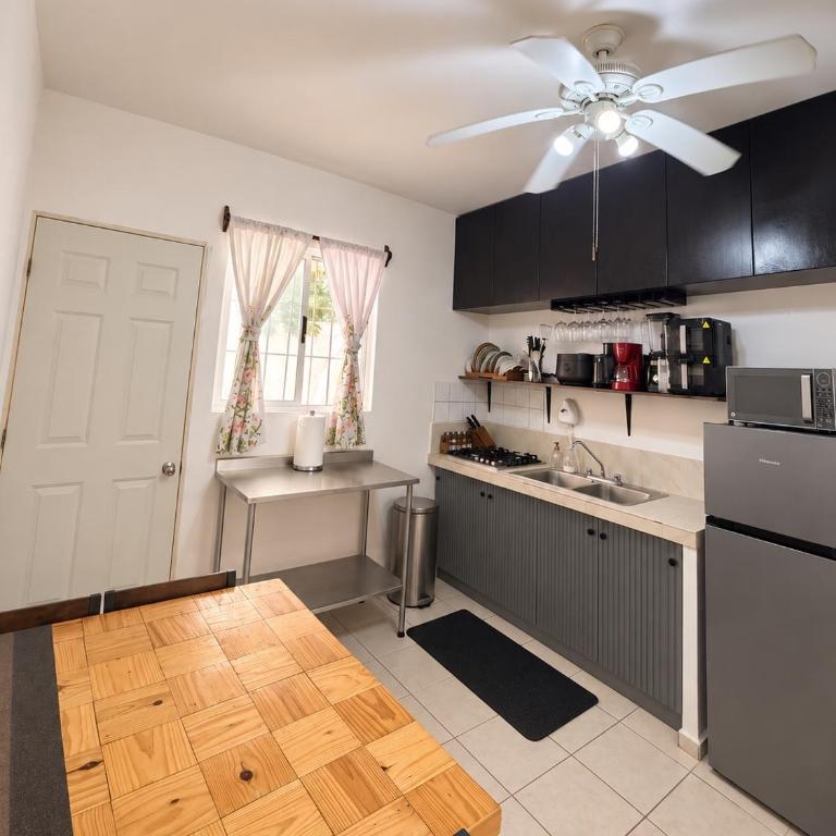 Apartamento con Patio Privado y Asador - Apartamento de 1 dormitorio - 31