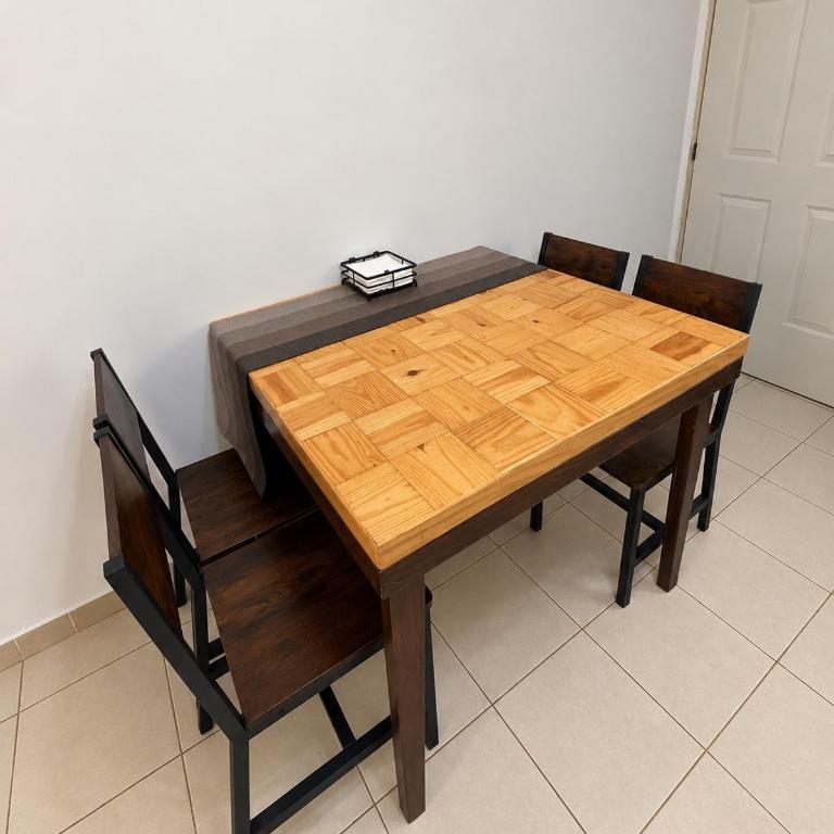Apartamento con Patio Privado y Asador - Apartamento de 1 dormitorio - 35
