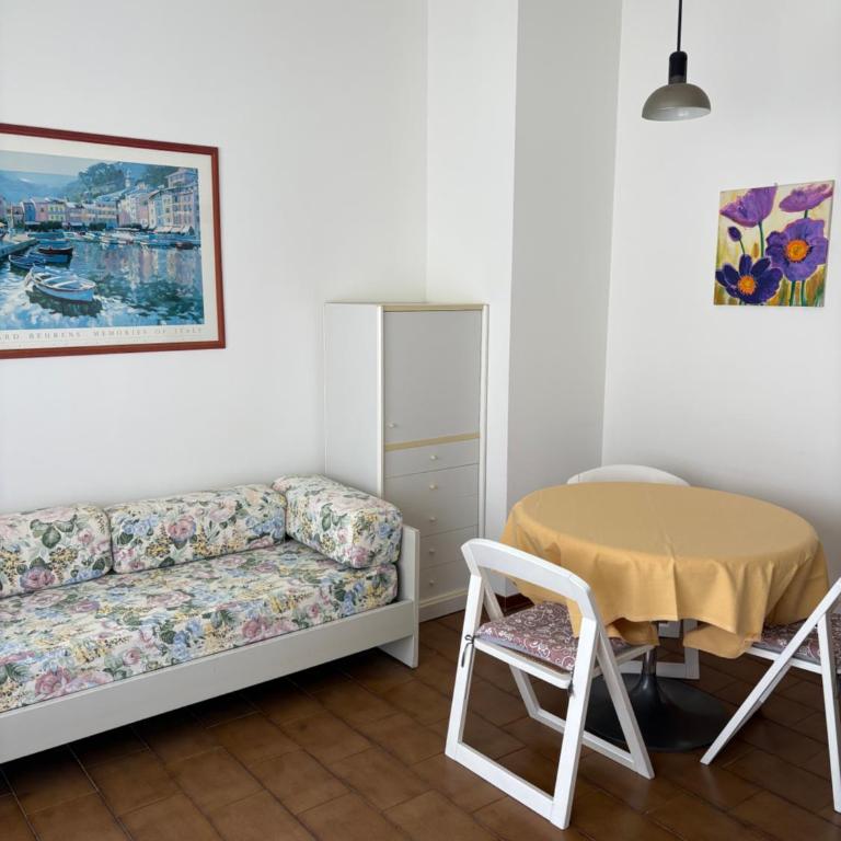 Maestoso Appartamenti sul Lungomare - One-Bedroom Apartment - 2