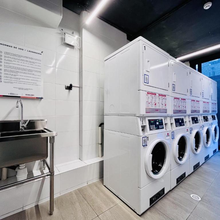 Modern Morande Studio - Cowork, Laundry & Pool - Apartment - 17
