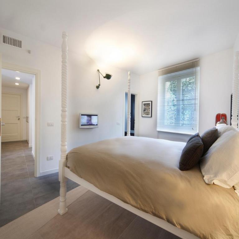 Charming Lake View Apartment - Deluxe Apartment - 10