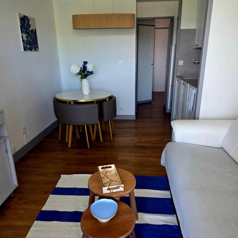 Studio Athena Panoramic View of Land et Sea - One-Bedroom Apartment - 2