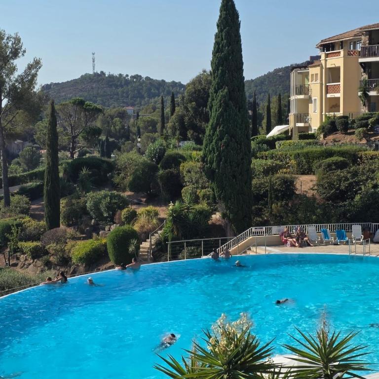 Studio Athena Panoramic View of Land et Sea - One-Bedroom Apartment - 15