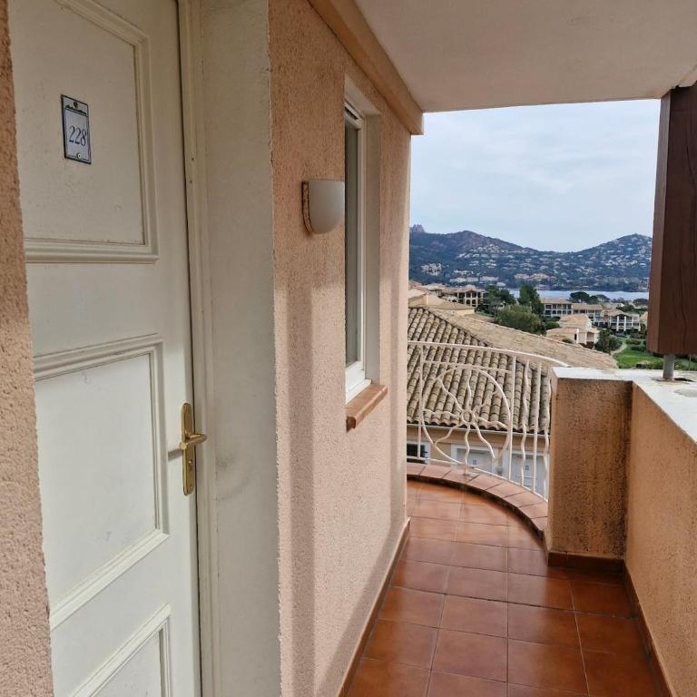 Studio Athena Panoramic View of Land et Sea - One-Bedroom Apartment - 52