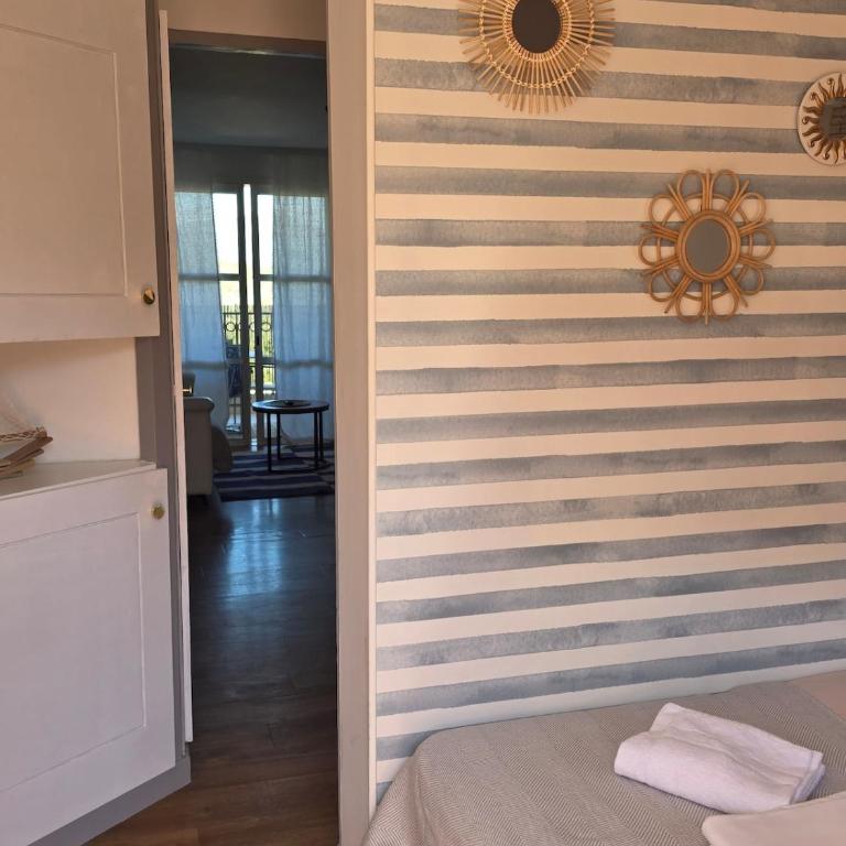 Studio Athena Panoramic View of Land et Sea - One-Bedroom Apartment - 78