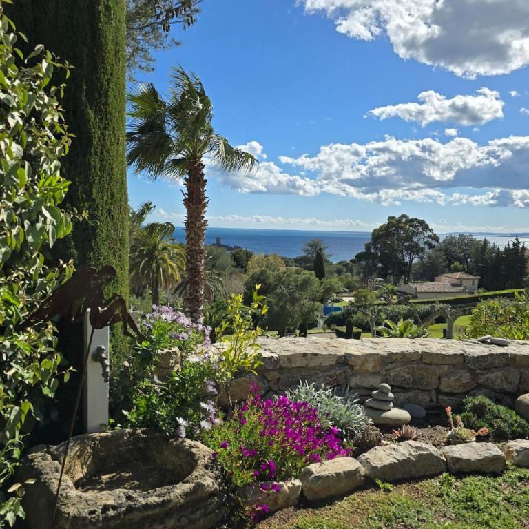 Studio Athena Panoramic View of Land et Sea - One-Bedroom Apartment - 81
