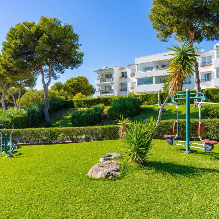 Miraflores Apartment with Year-Round Pool near Marbella - Apartamento de 1 dormitorio con vistas al jardín - 21