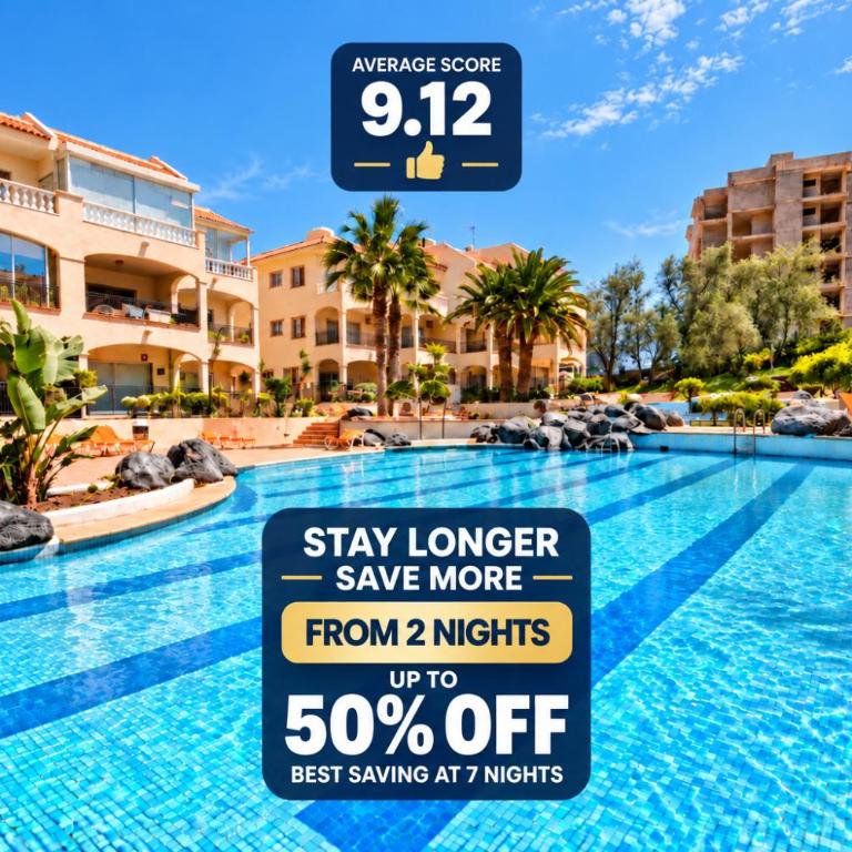 Golf Park Sunny Cozy Penthouse near the Ocean with large double terraces, fiber WIFI, 3 pools, NEW bbq South Tenerife - Apartamento con terraza - 1