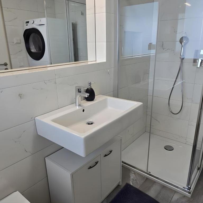 Lesina Apartments Naturns - Appartamento Deluxe con 2 Camere da Letto e Vista Giardino - 22