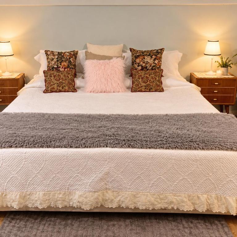 Sweet Home - One-Bedroom Apartment - 1