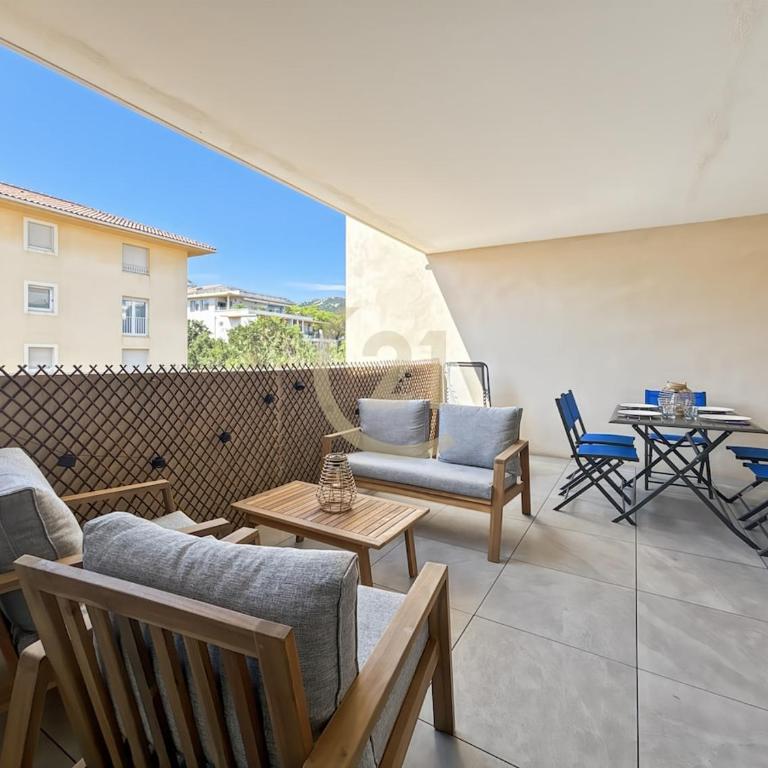 Élégant T2 Terrasse & Parking Centre Calvi - Appartement 1 Chambre - 2