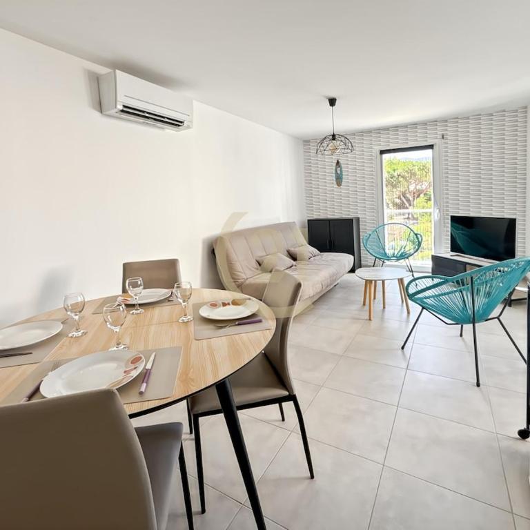 Élégant T2 Terrasse & Parking Centre Calvi - Appartement 1 Chambre - 3