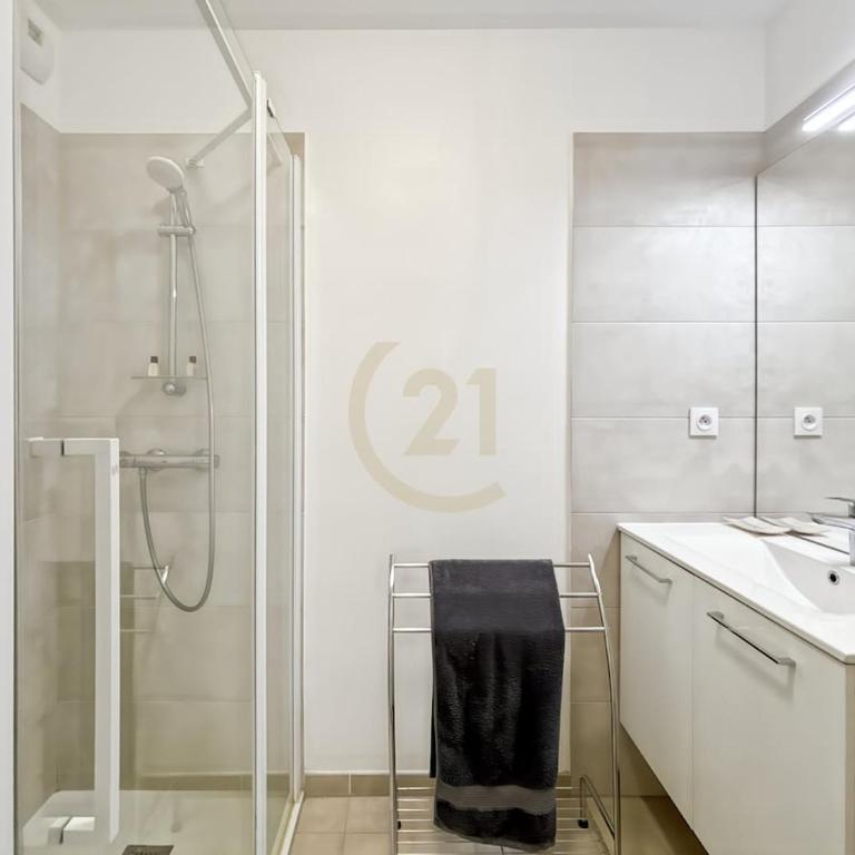 Élégant T2 Terrasse & Parking Centre Calvi - Appartement 1 Chambre - 9
