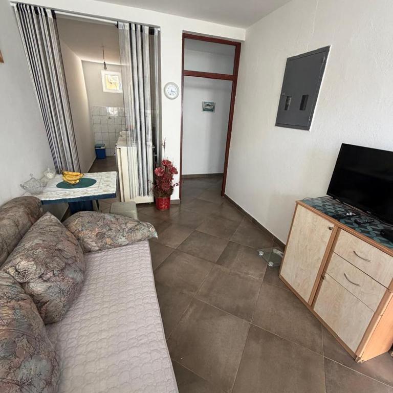 Apartments Gile - Two-Bedroom Apartment - 7