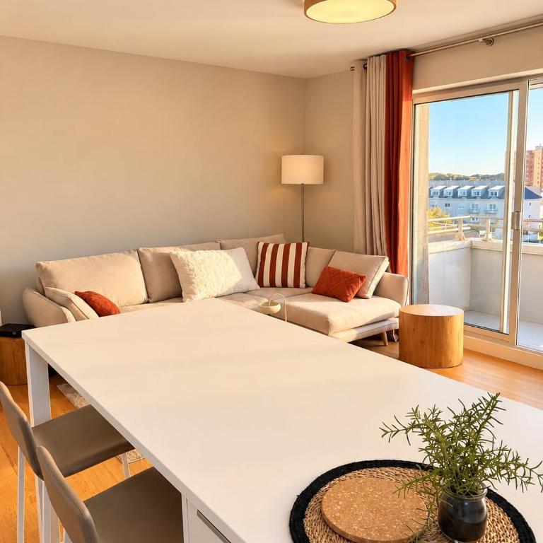 ABACA - Escapade lumineuse avec aperçu mer et parking privé - Apartment mit 2 Schlafzimmern, einem Balkon und Meerblick - 16