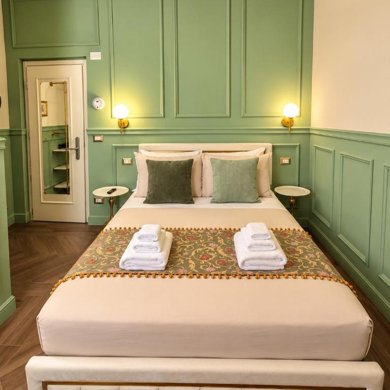 Hotel Aldobrandini - Suite Queen Deluxe - 16