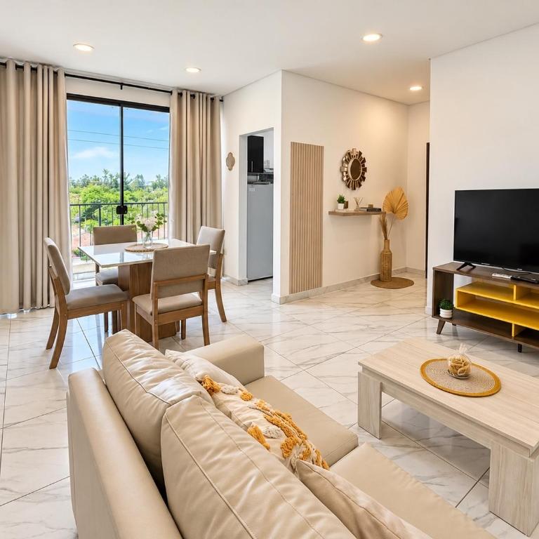 Corporate hub, close to shopping - Two-Bedroom Apartment - 1