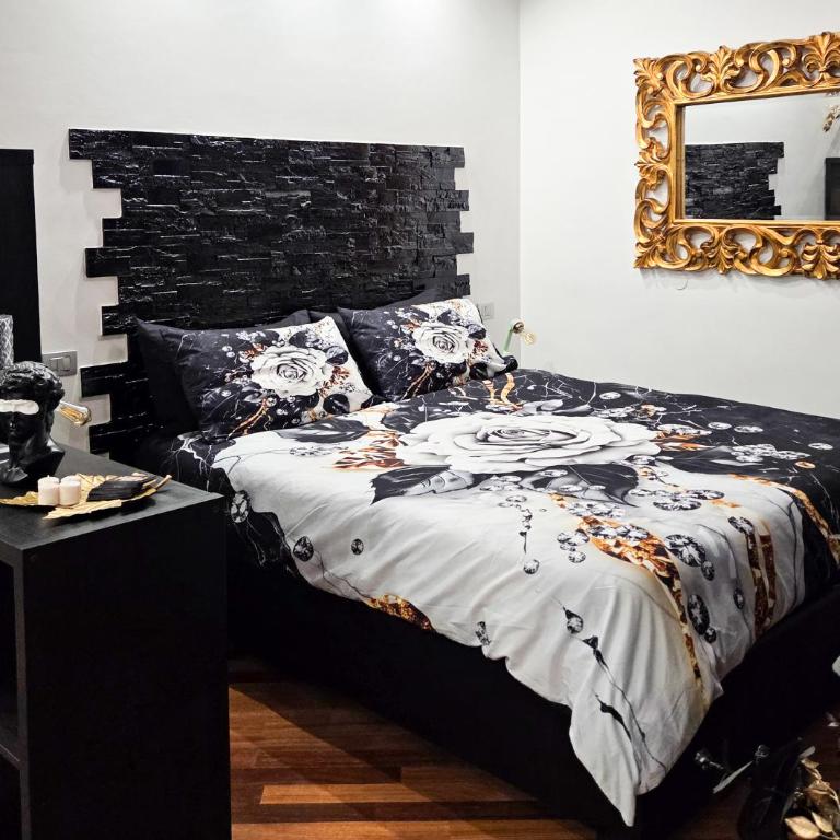 Colosseum Historic Apartment - 17th Century Building - Apartamento de 1 dormitorio - 32