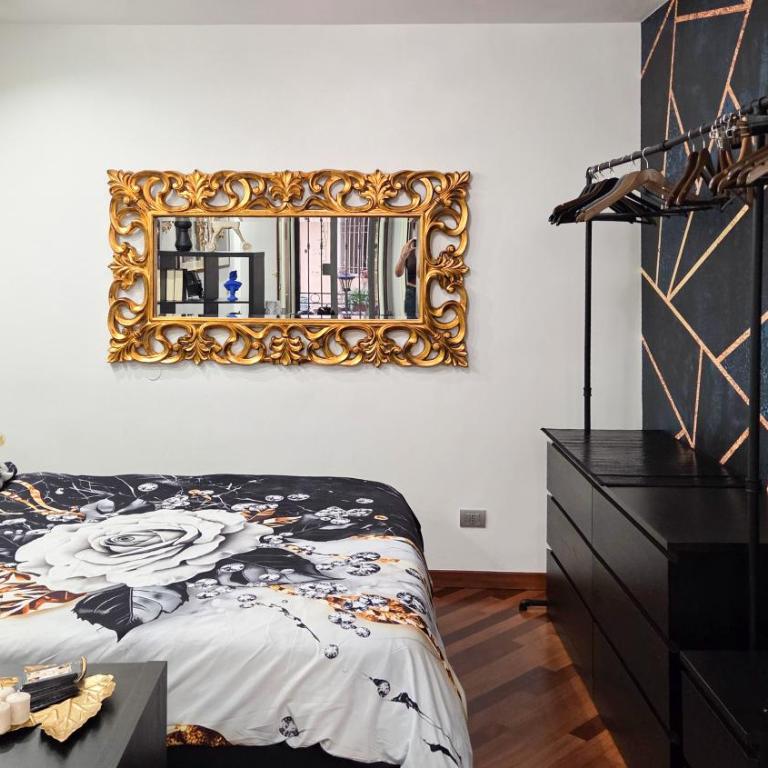 Colosseum Historic Apartment - 17th Century Building - Apartamento de 1 dormitorio - 36