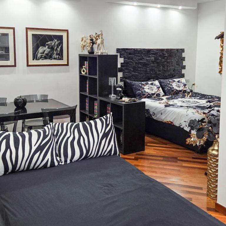 Colosseum Historic Apartment - 17th Century Building - Apartamento de 1 dormitorio - 20