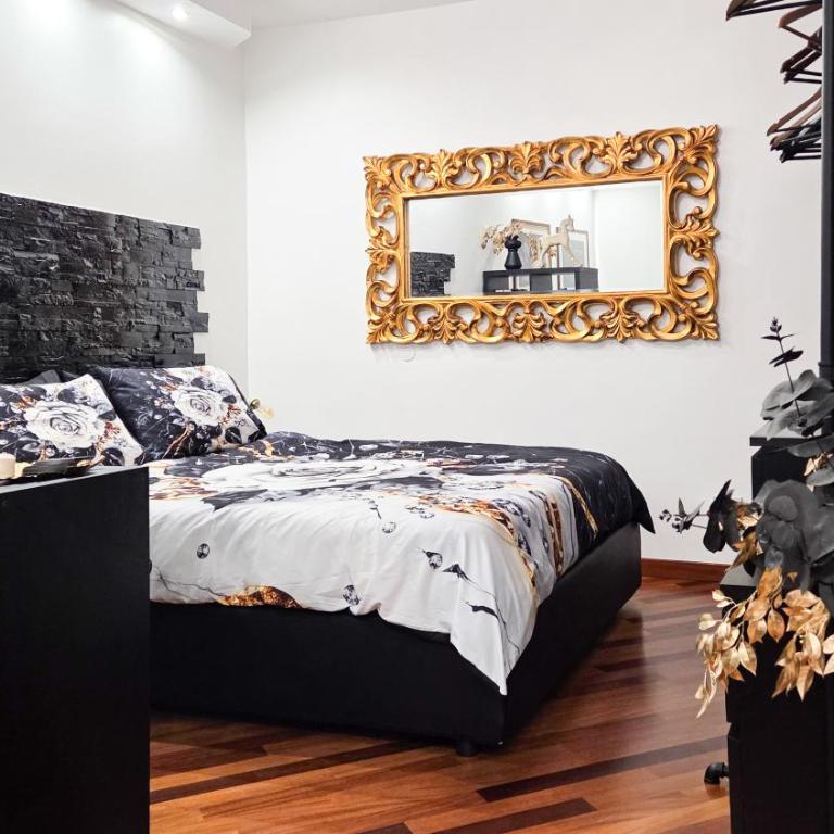 Colosseum Historic Apartment - 17th Century Building - Apartamento de 1 dormitorio - 33