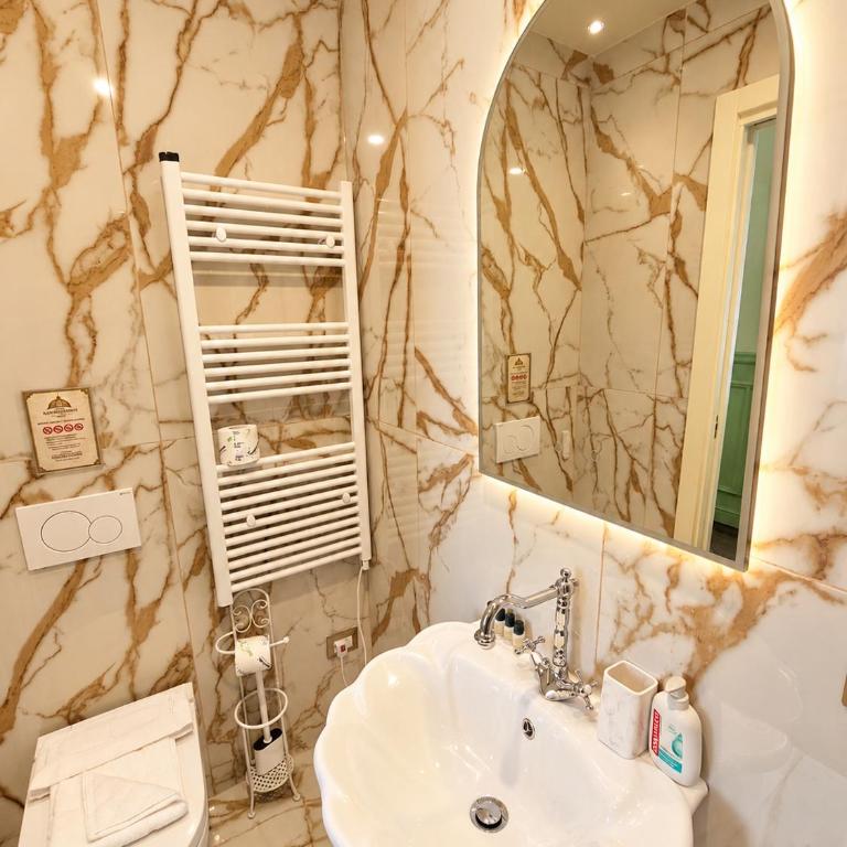 Hotel Aldobrandini - Suite Executive - 15