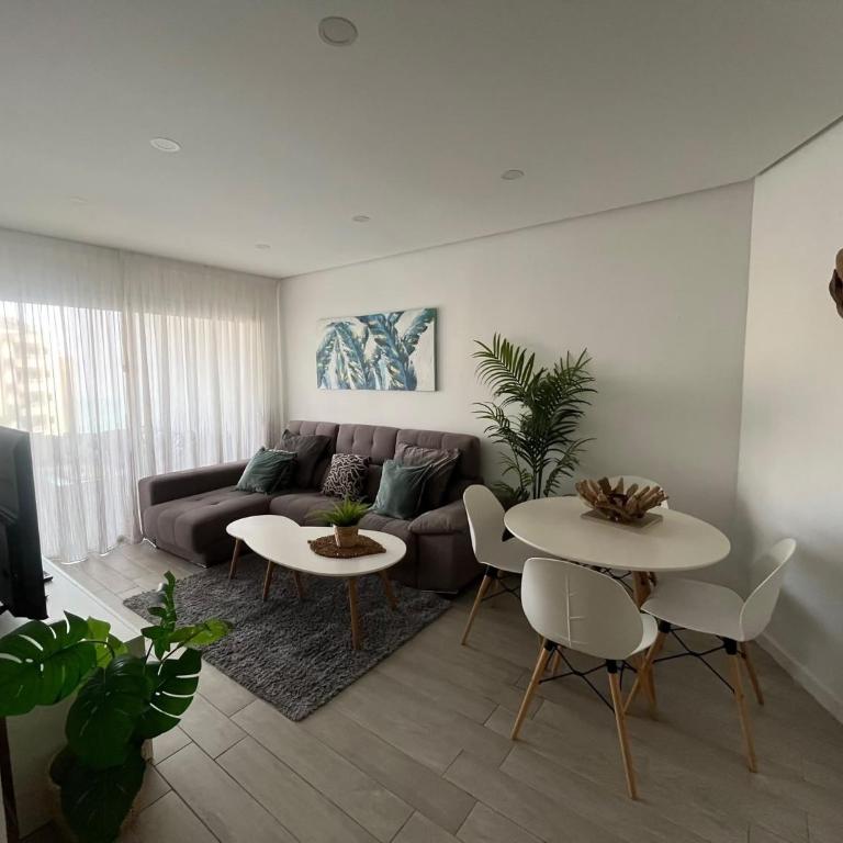 Ocean Garden Suite Sunrise View - Two-Bedroom Apartment - 31