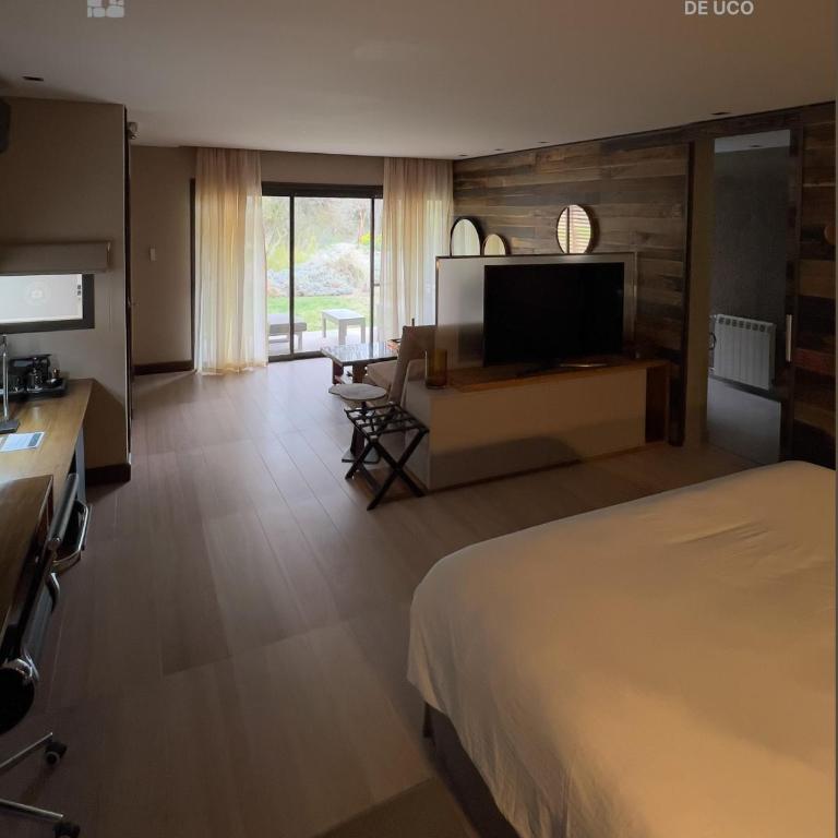 Casa Petrini - Deluxe Room with Mountain View - 1