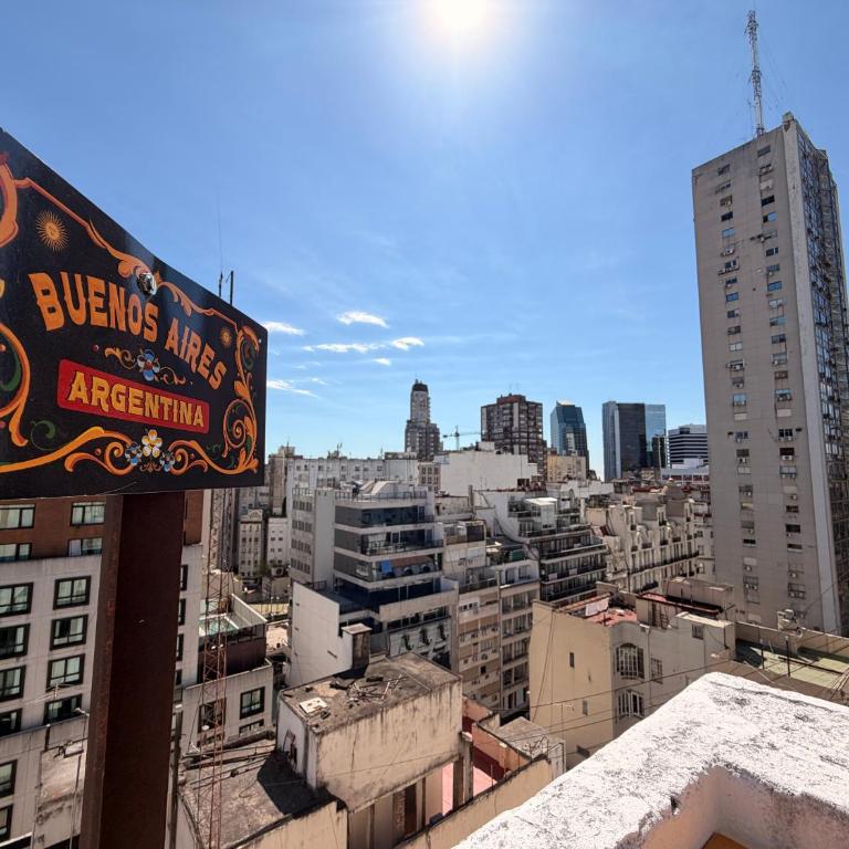 Departamento Piso 11 Terracita privada y Vistas!! 700 m Obelisco, 100 m Florida - Apartamento de 1 dormitorio - 11