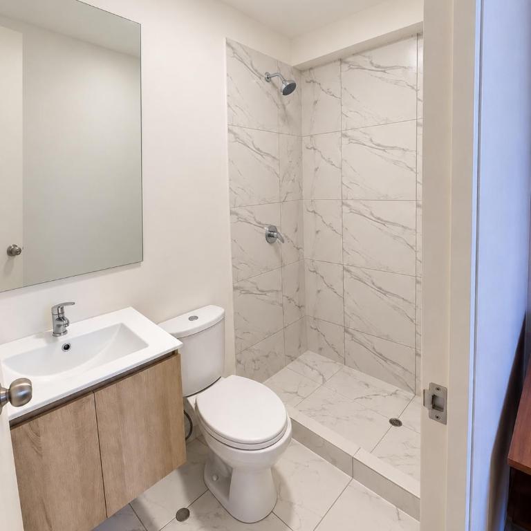 Departamento amoblado 4-5 personas cerca San Marcos - Apartamento de 2 dormitorios - 2