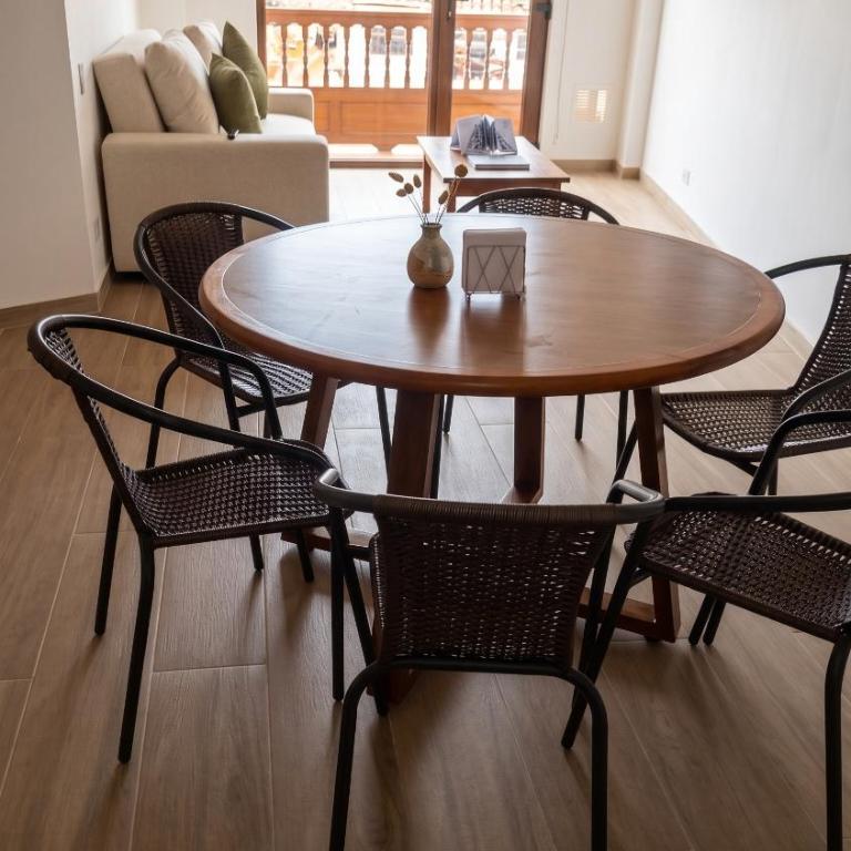 Hotel Balcones de los Olivos - Two-Bedroom Deluxe Apartment with Balcony - 11