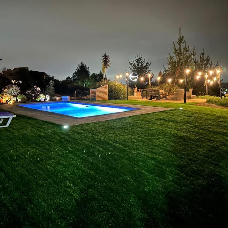 Casa Familiar con Piscina, Quincho y Fogón en Algarrobo - Casa de 3 dormitorios - 1
