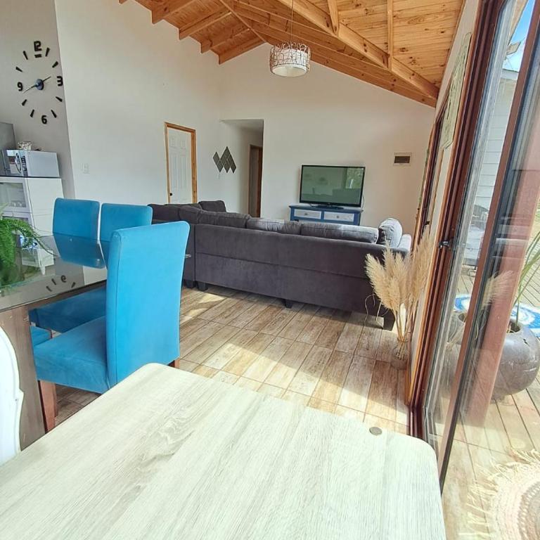 Casa Familiar con Piscina, Quincho y Fogón en Algarrobo - Casa de 3 dormitorios - 72