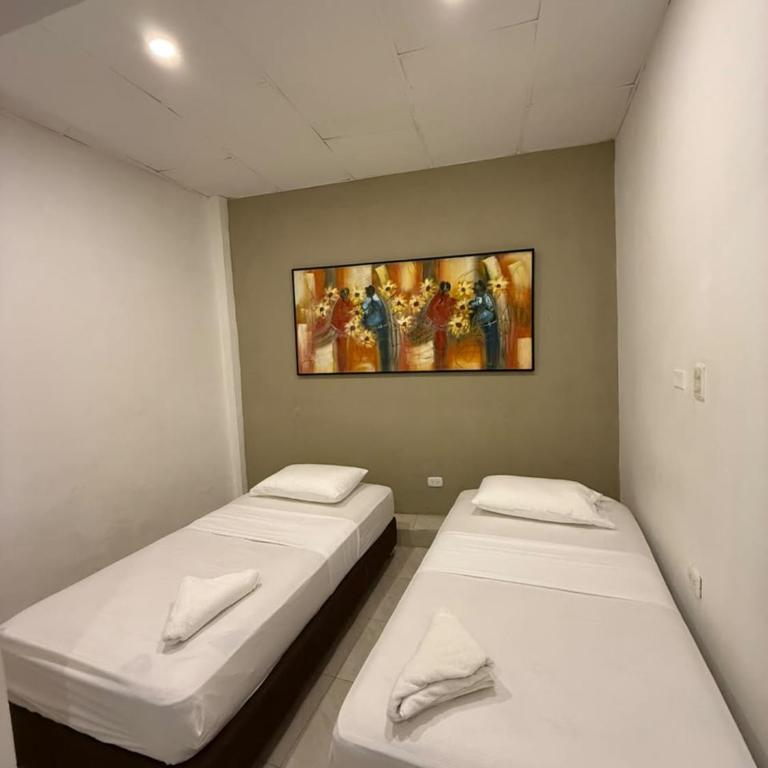 Casa 1811 - Habitación Doble Estándar - 2 camas - 2