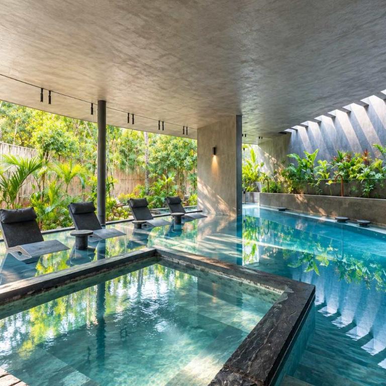 Penthouse with Private Pool Hot & Cold Plunge & Sauna - Appartement - 26