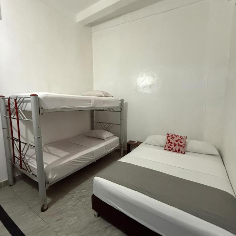 Casa 1811 - Habitación cuádruple - 2