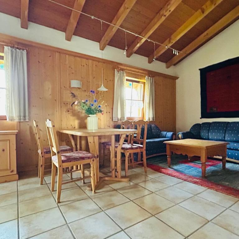 Carpe Diem - One-Bedroom Apartment - 9